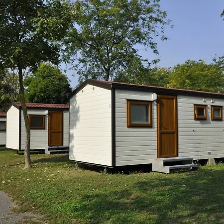 Camping Village Citta Di Milaan