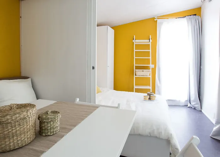 Village Citta Di 4* Milánó