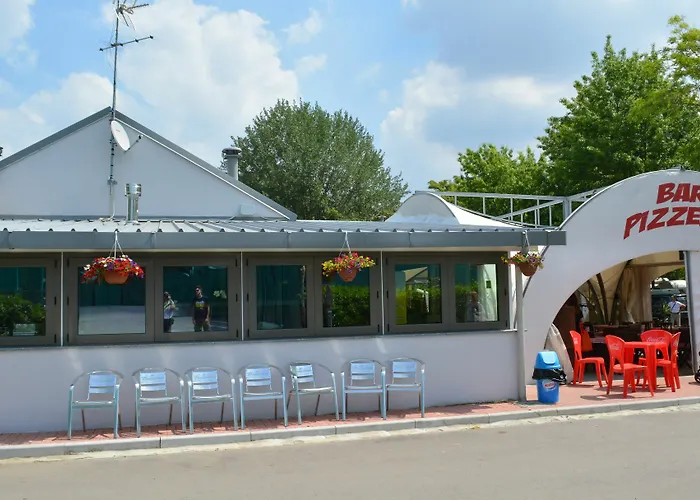 Kemping Village Citta Di Milánó
