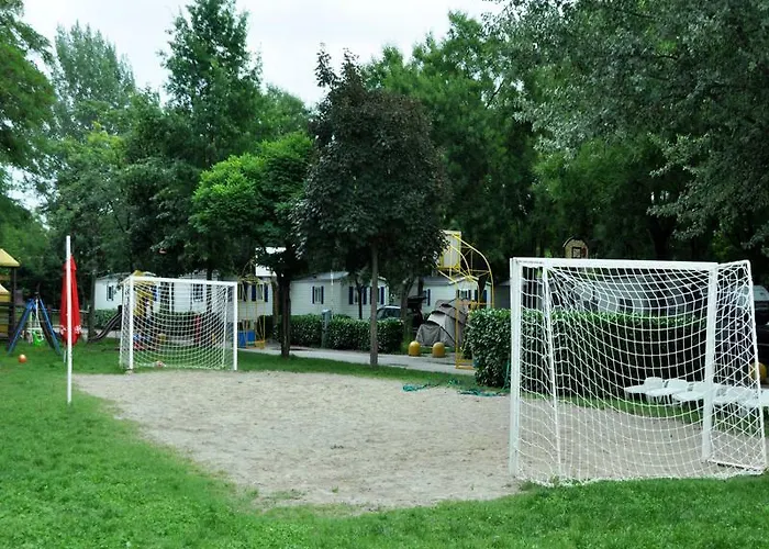Kemping Village Citta Di Milánó